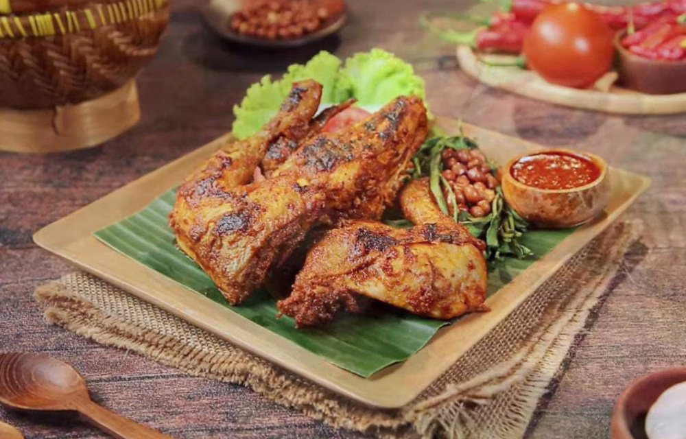 Keistimewaan Ayam Kalasan: Kelezatan Kuliner Khas Yogyakarta
