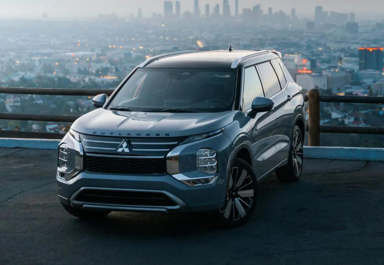 Mitsubishi Outlander Hybrid: Powertrain Inovatif Untuk Masa Depan