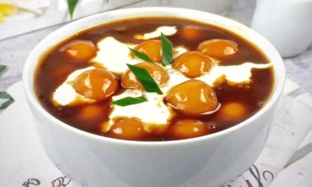 Bubur Candil: Kenikmatan Manis Tradisional Yang Bikin Ketagihan