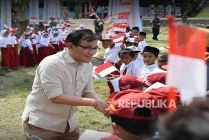 MBG Jadi Sorotan! Budiman Sudjatmiko Tekankan Janji Politik