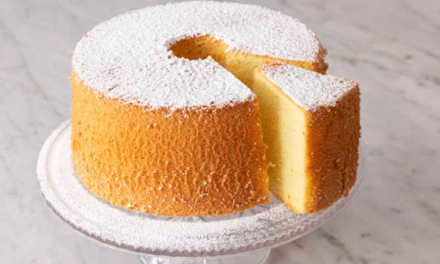 Chiffon Cake, Kue Lembut Favorit Untuk Segala Suasana
