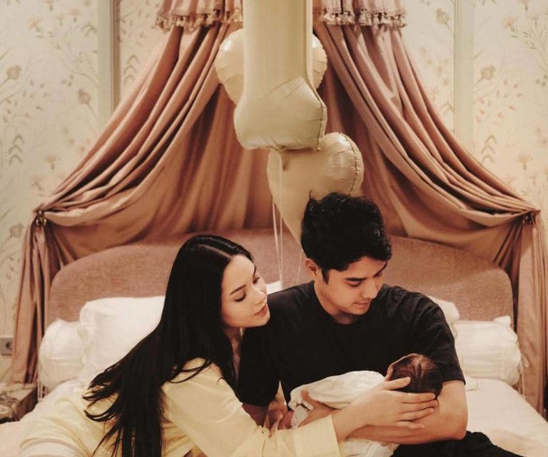 Potret Bahagia Al Ghazali & Alyssa Daguise Di 1 Bulan Baby Soleil
