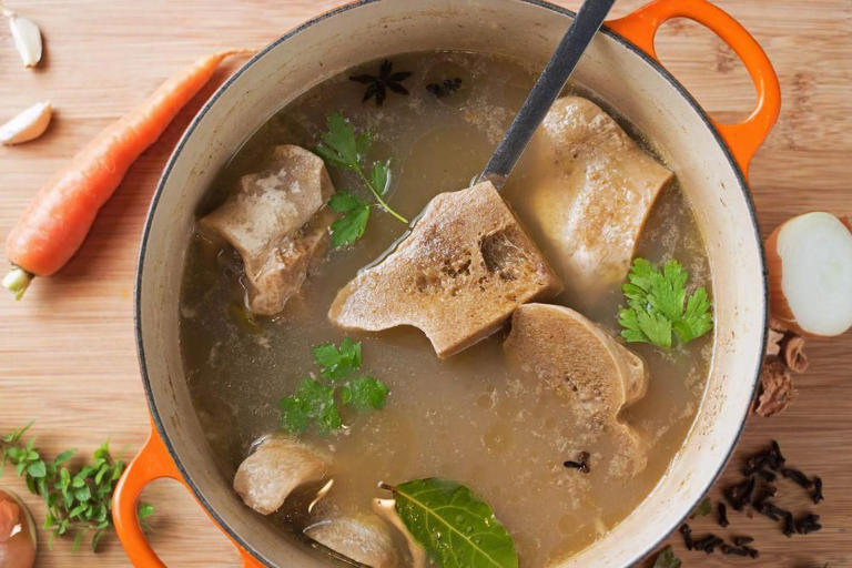 Kolagen Alami Dari Makanan, Rahasia Kulit Kencang Dan Bersinar