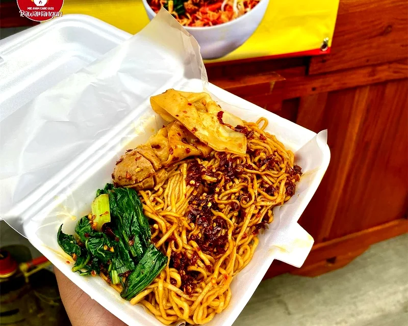 Bikin Nagih! Mie Chili Oil Pedas Gurih Dengan Aroma Menggoda