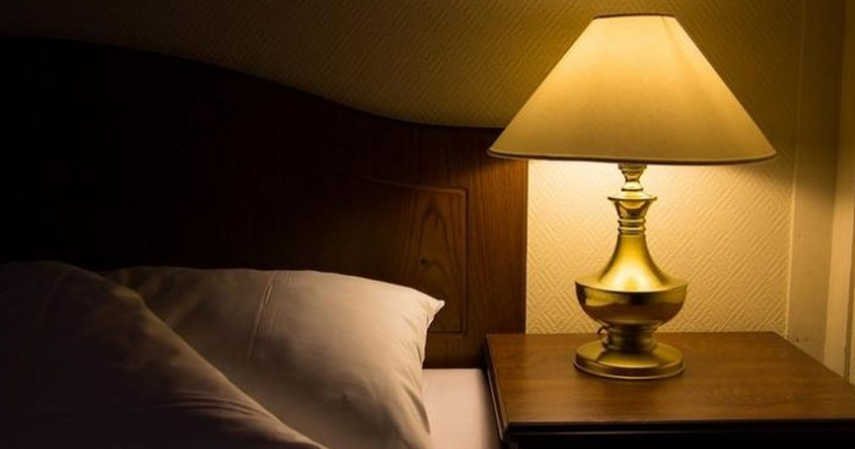 Lampu Tidur Memainkan Peran Penting Dalam Kamar Tidur