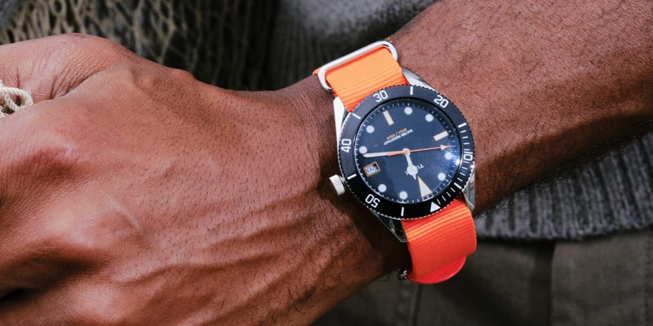 Kembali Klasik! Timex Heritage 66 Bawa Desain Skin Diver 1966