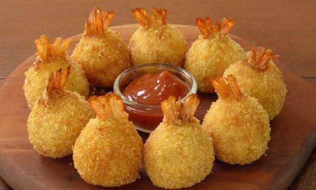Kriuk Maksimal! Bola-Bola Udang Goreng Dengan Isian Gurih