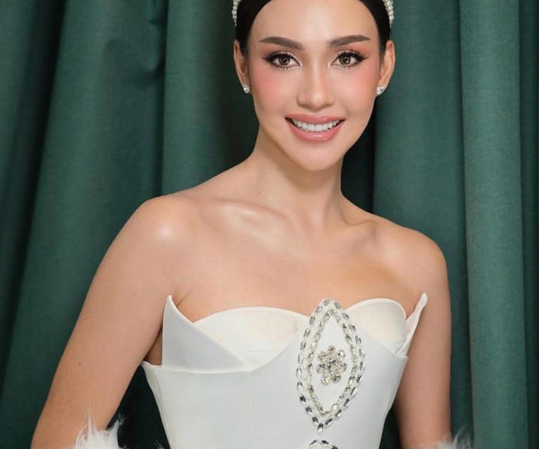 Potret Sokea Kimleang Miss International Kamboja Penuh Pesona!